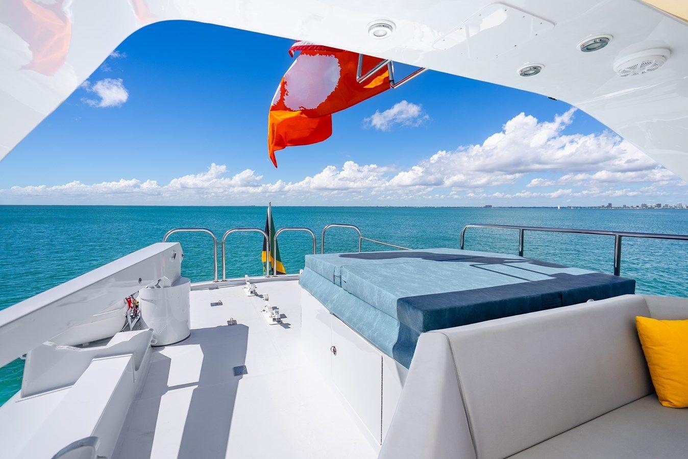 AZURE 97 yacht sale