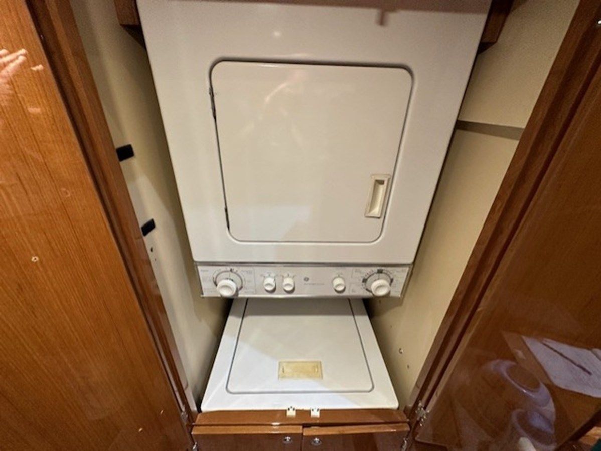 Perfect Fit - JEFFERSON yacht sale