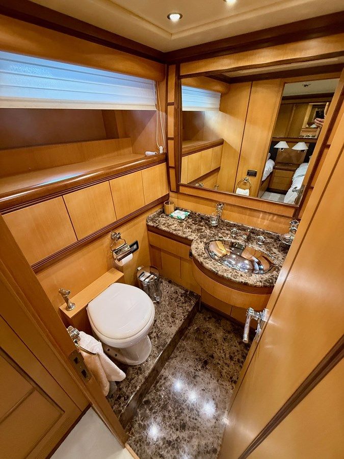 the best price on OLIVIA K 2005