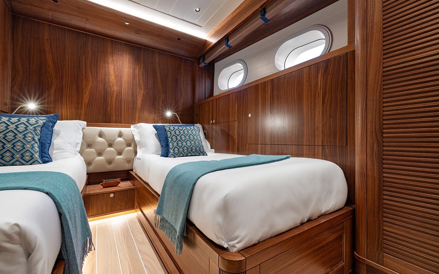 Купить EMPIRE - Cantiere delle Marche