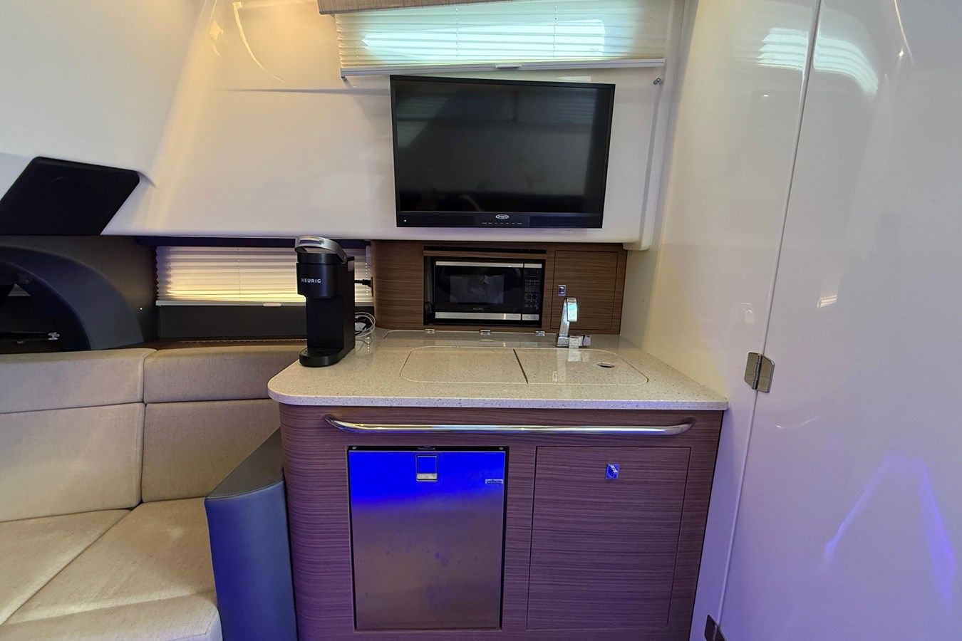 Buy a No Name 420 Outrage at Shestakov Yacht Sales