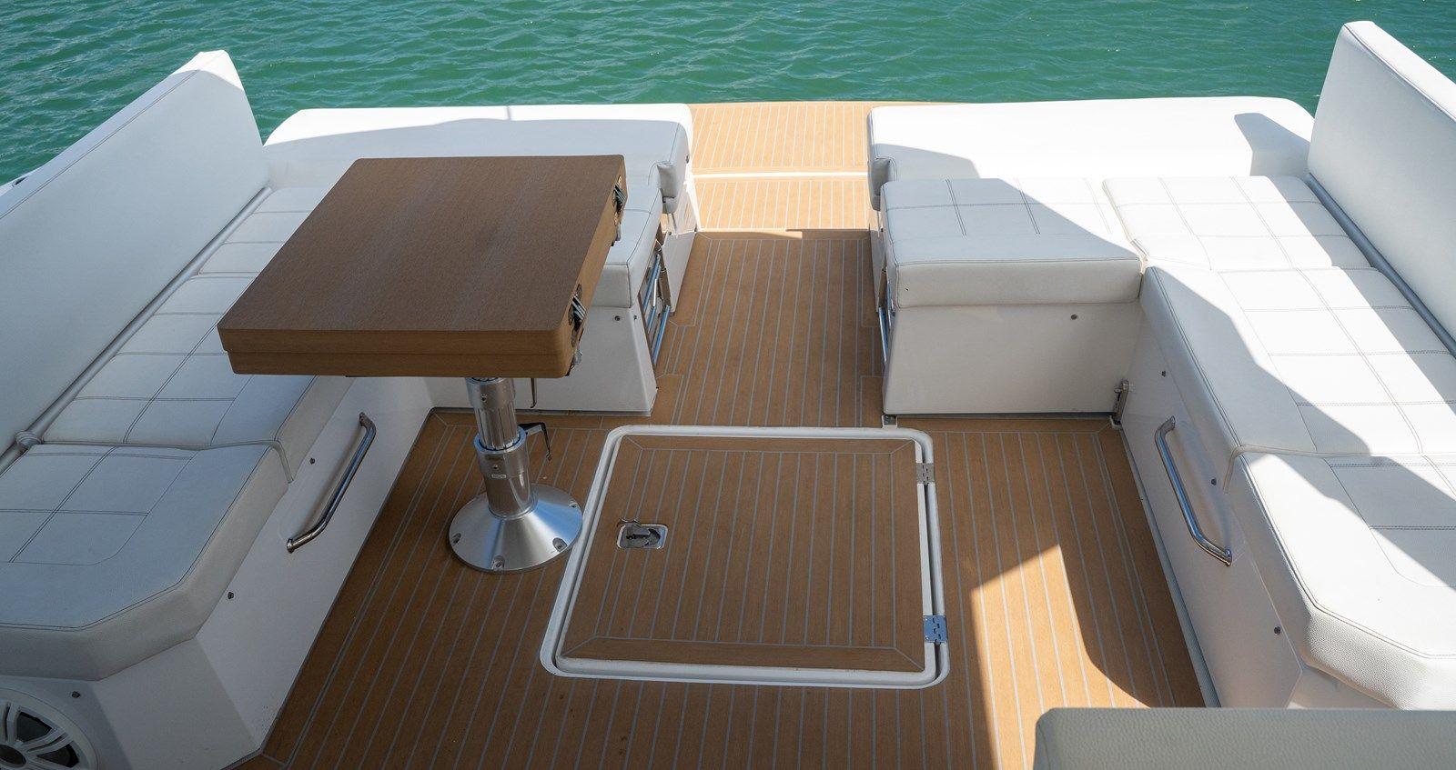 Buy a yacht Here Be Dragons