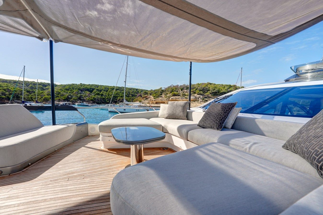 Продажа яхты APRICITY - Azimut Yachts