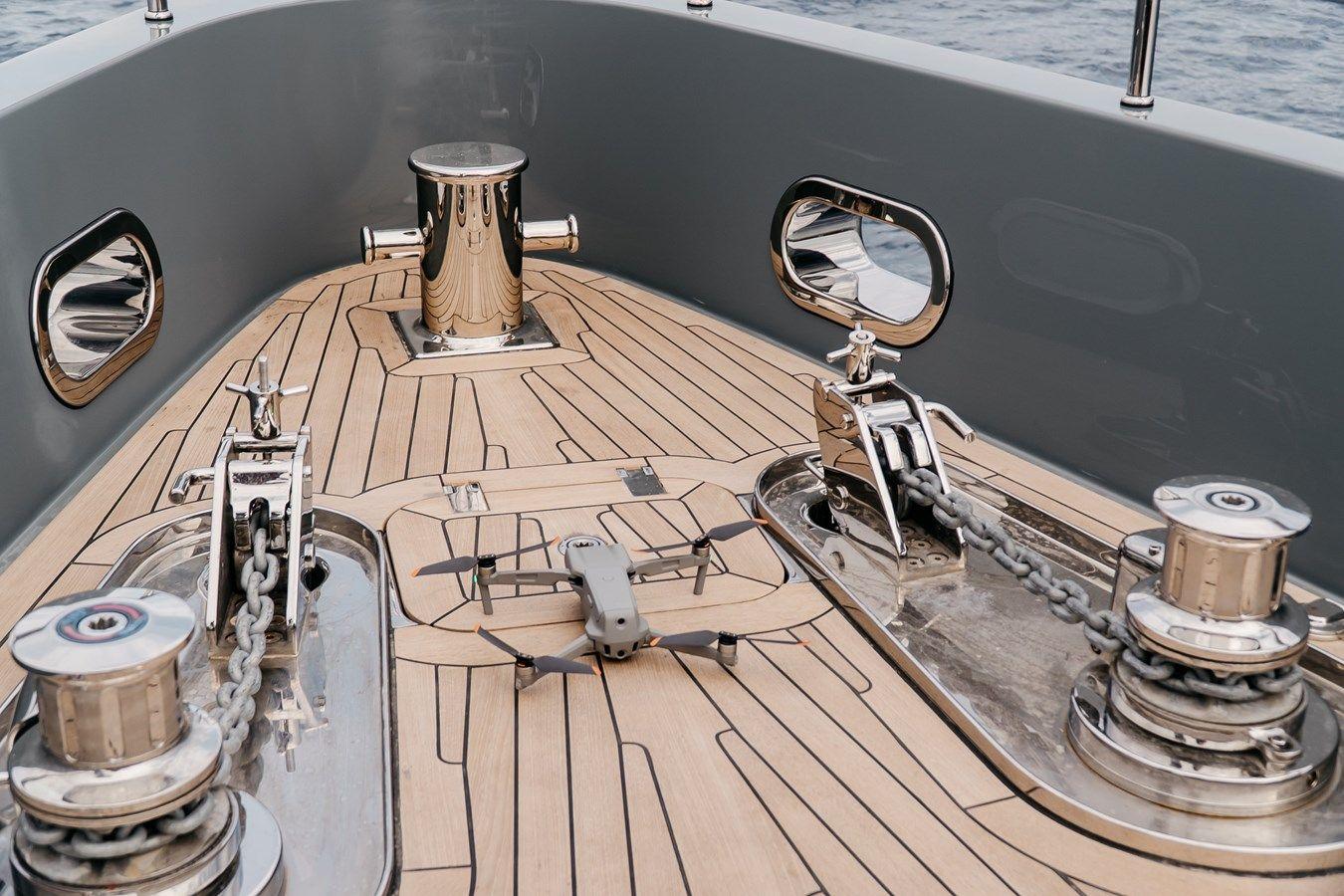 Продажа яхты  LEVANNA - Bering Yachts