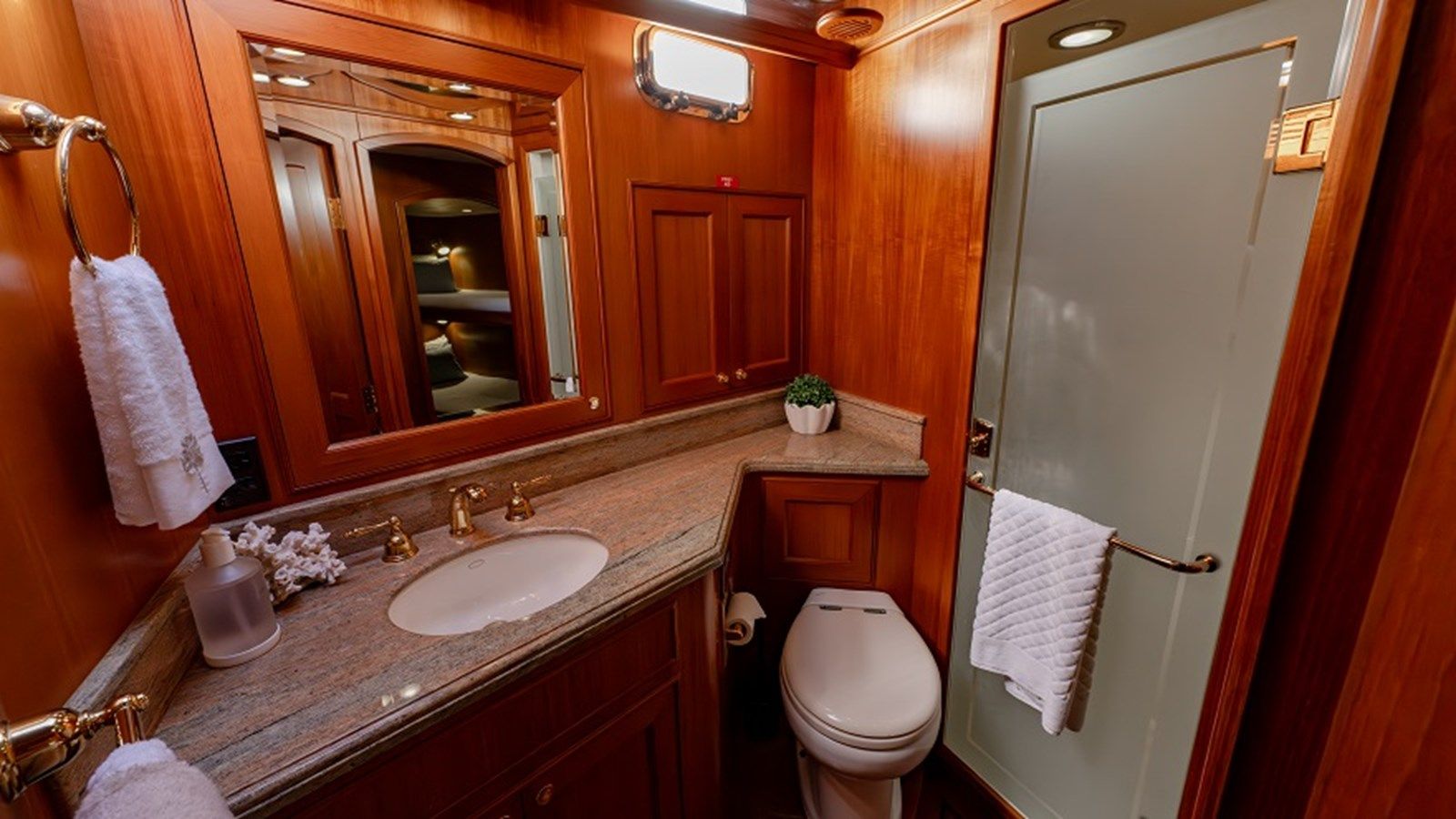 the best price on Sweet Dreams - OFFSHORE YACHTS