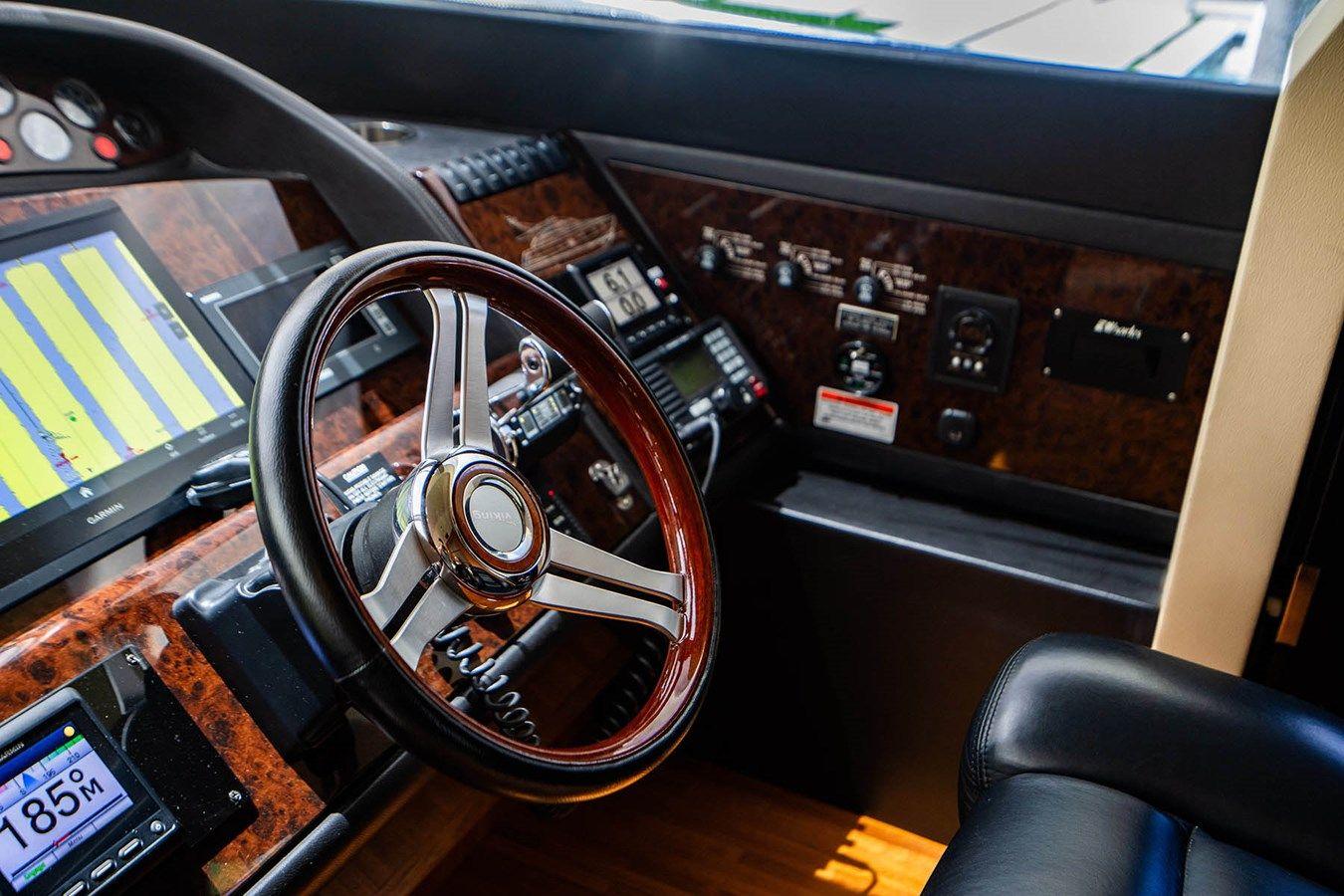 Buy a yacht Empire Sun - VIKING SPORT CRUISERS