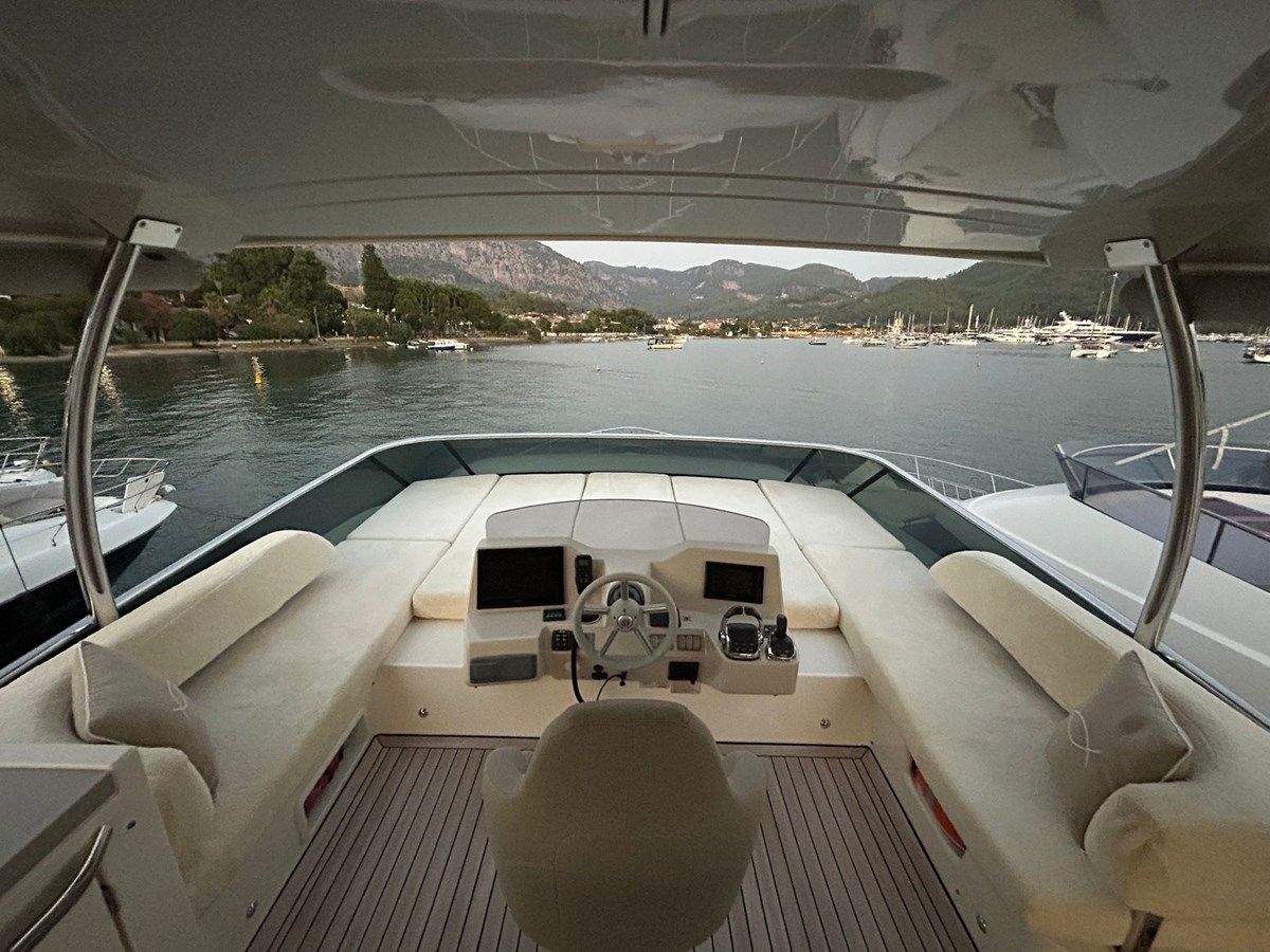 Продажа яхты Navetta - Absolute Yachts