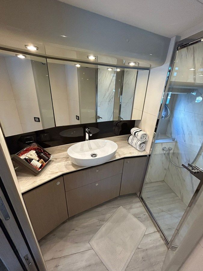 Купить Navetta - Absolute Yachts