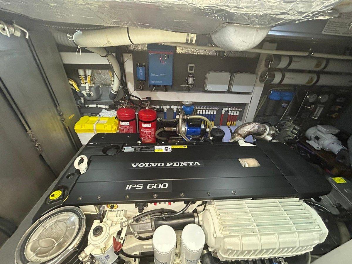 best yacht sales deals Navetta - Absolute Yachts