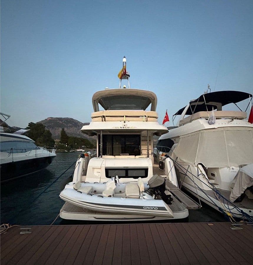 best yacht sales deals Navetta - Absolute Yachts