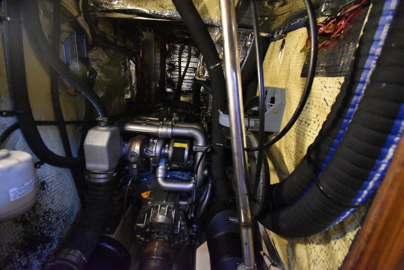 Лучшая цена на Chinook - ISLAND PACKET