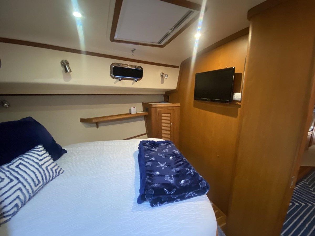 Продажа яхты Second Wind - ISLAND PACKET