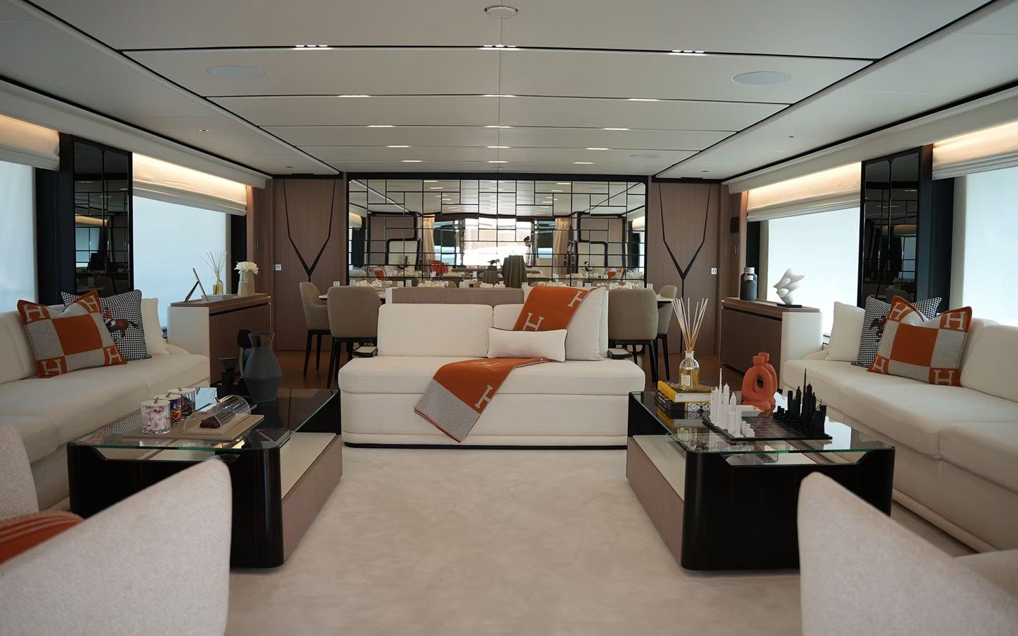 Buy a GEULUNEL Majesty 120 at Shestakov Yacht Sales