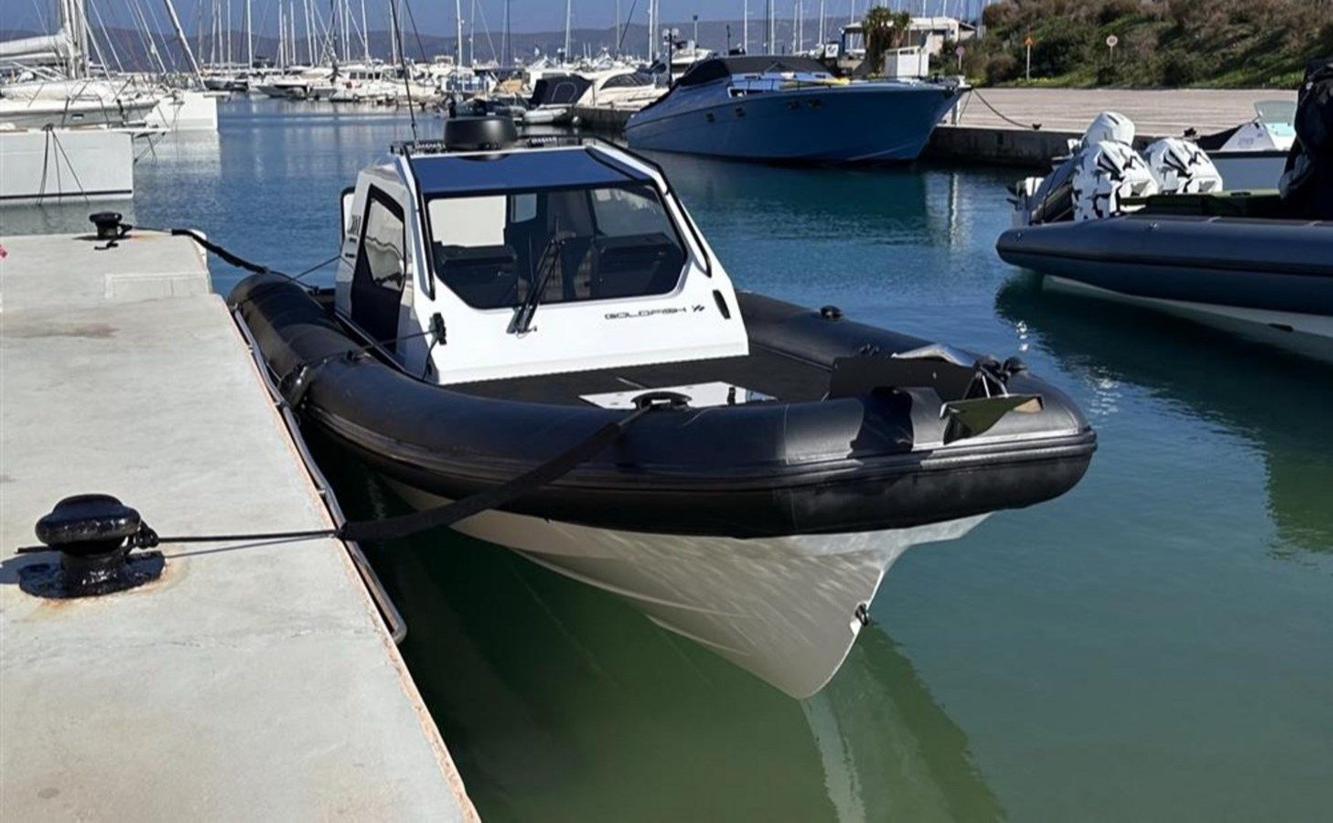 the best price on NO NAME