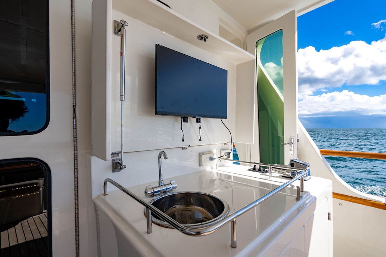 Купить яхту Never Better 76 в Shestakov Yacht Sales