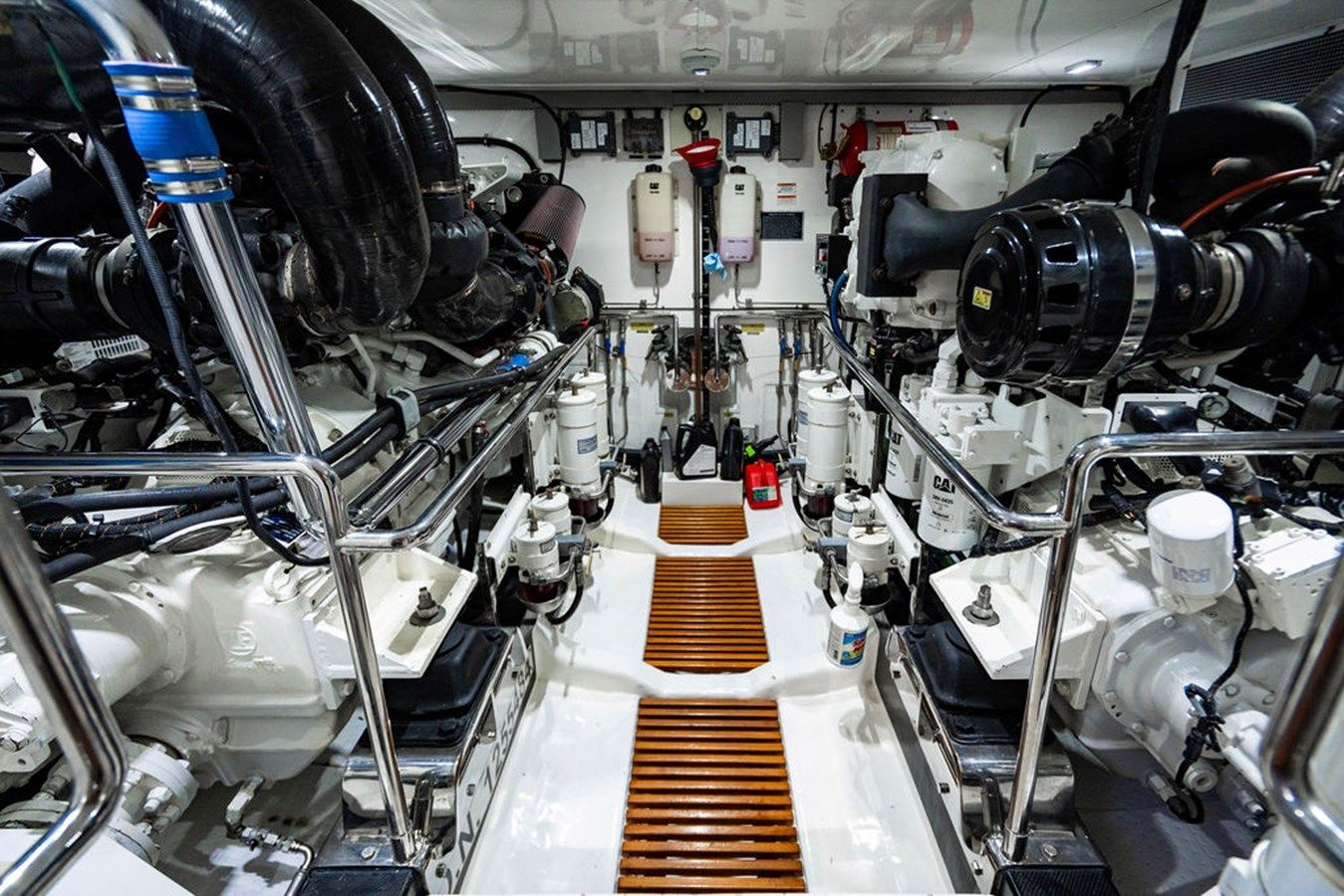 Продажа яхты Never Better 66E-CB