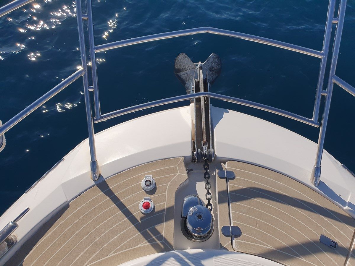 the best price on Thiboat 2007