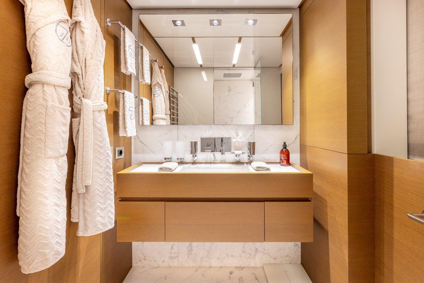 Лучшая цена на SEVEN SINS 2017