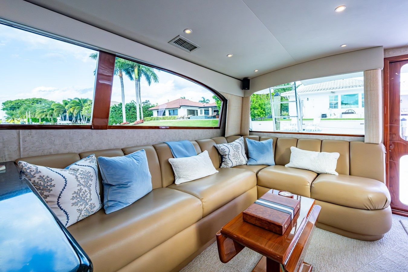 best yacht sales deals Miss Elenaeous 2004