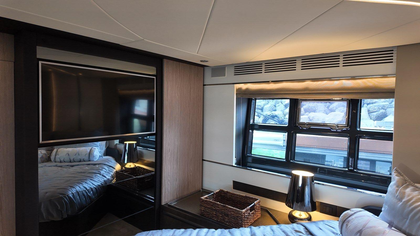 Buy a LA BLONDE at Shestakov Yacht Sales