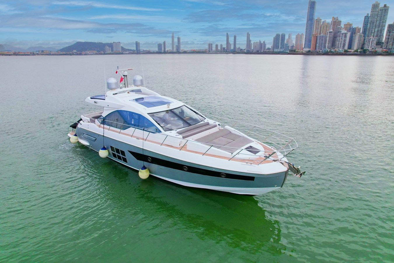 LA BLONDE - Azimut Yachts yacht sale