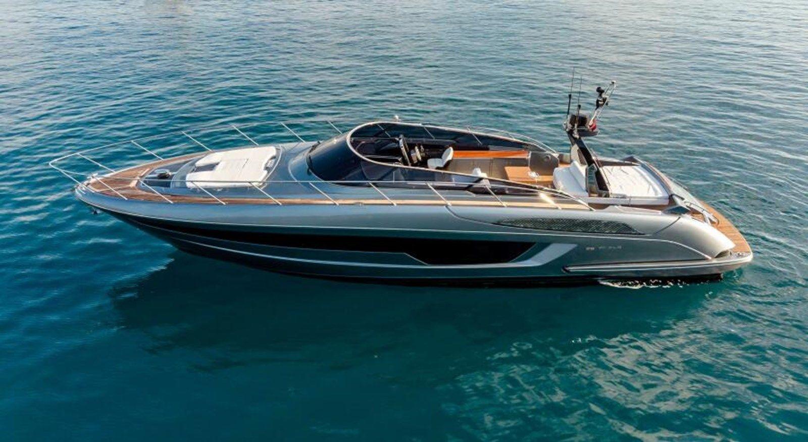 Купить яхту 2021 Riva Rivale 56 Grey 56 в Shestakov Yacht Sales