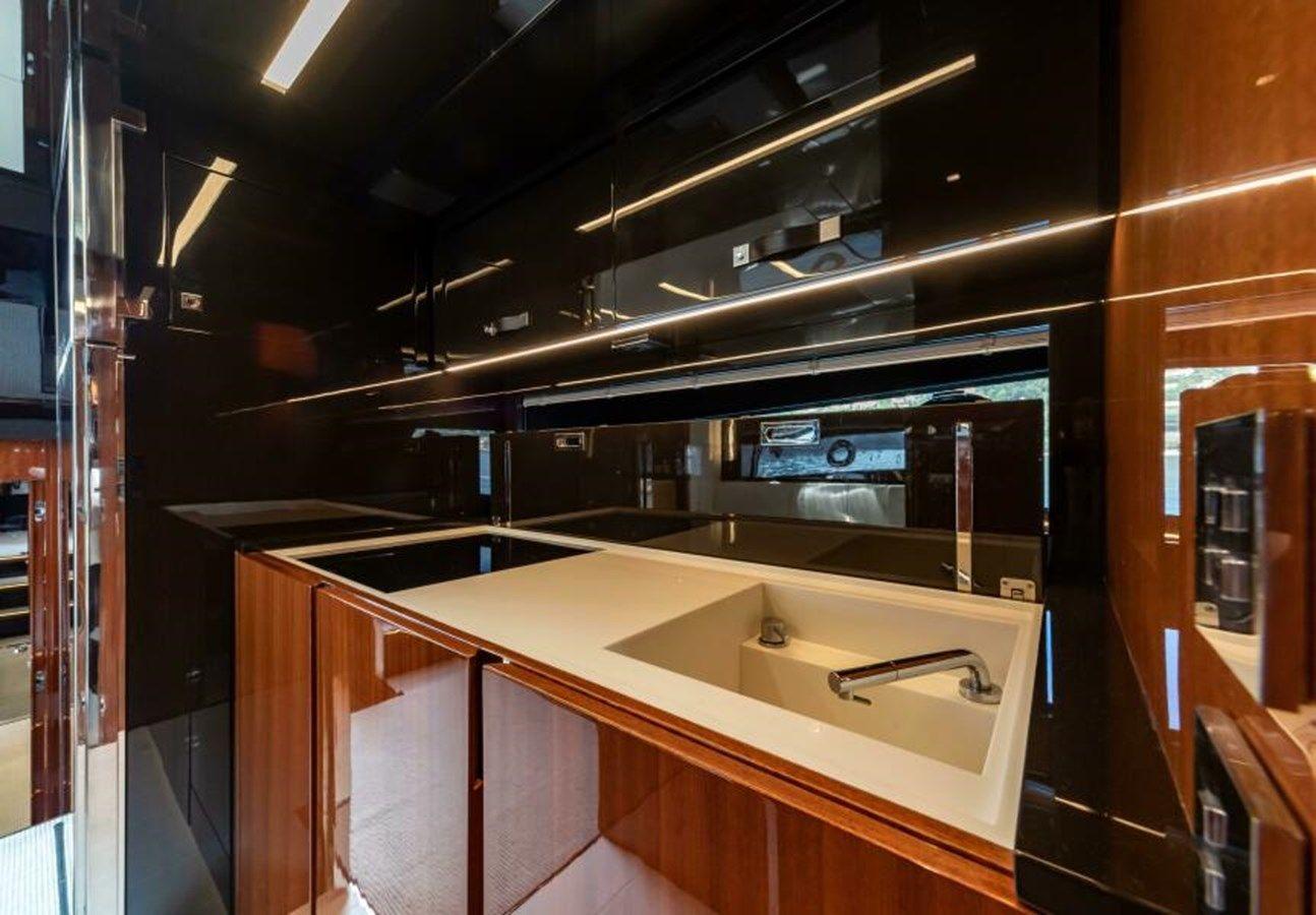 Продажа яхты 2021 Riva Rivale 56 Grey - RIVA YACHT