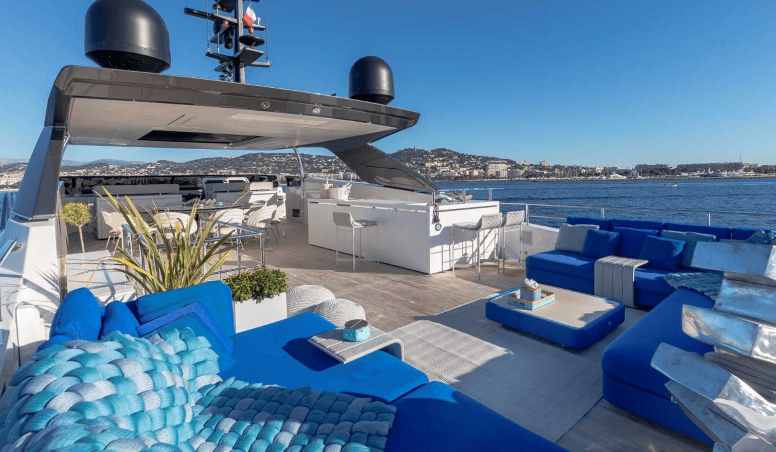 best yacht sales deals Sanlorenzo SL118