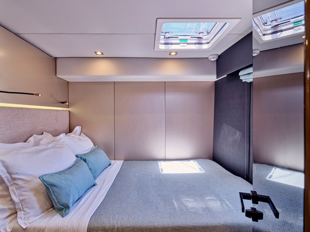 Лучшая цена на ADARA 49