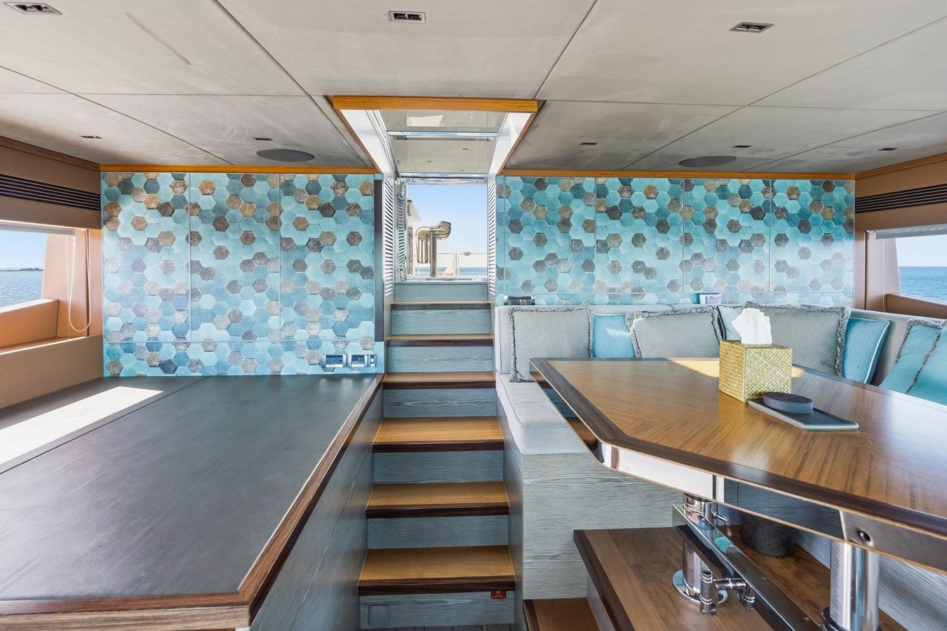 Buy a yacht WILD DUCK - Horizon Yachts