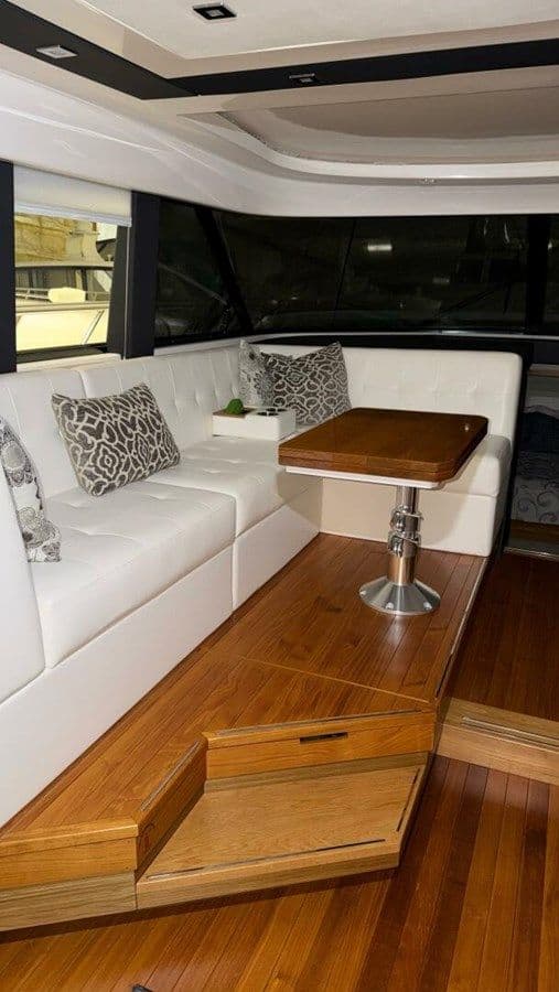 Buy a yacht Strange Magic II 2018