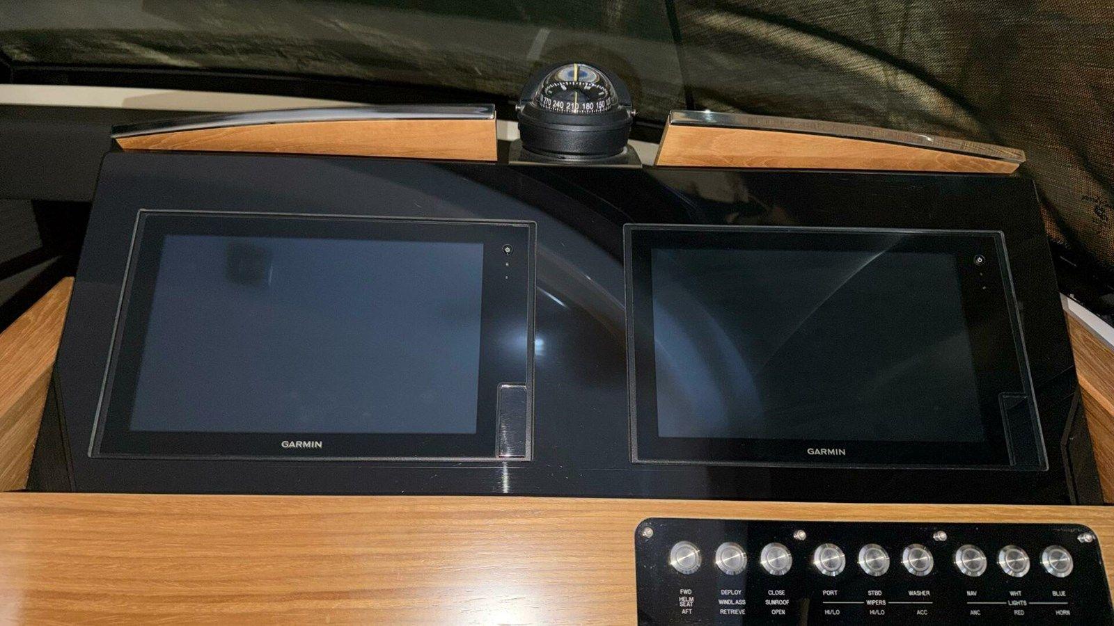 Buy a yacht Strange Magic II C44 Coupe