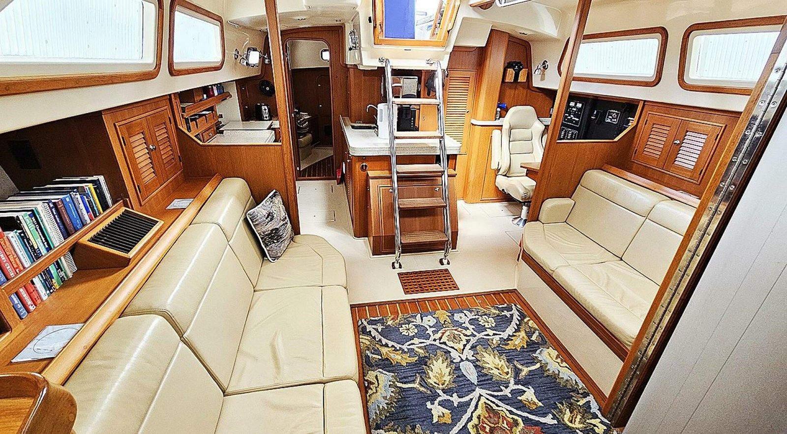 Buy a yacht Sea Lark