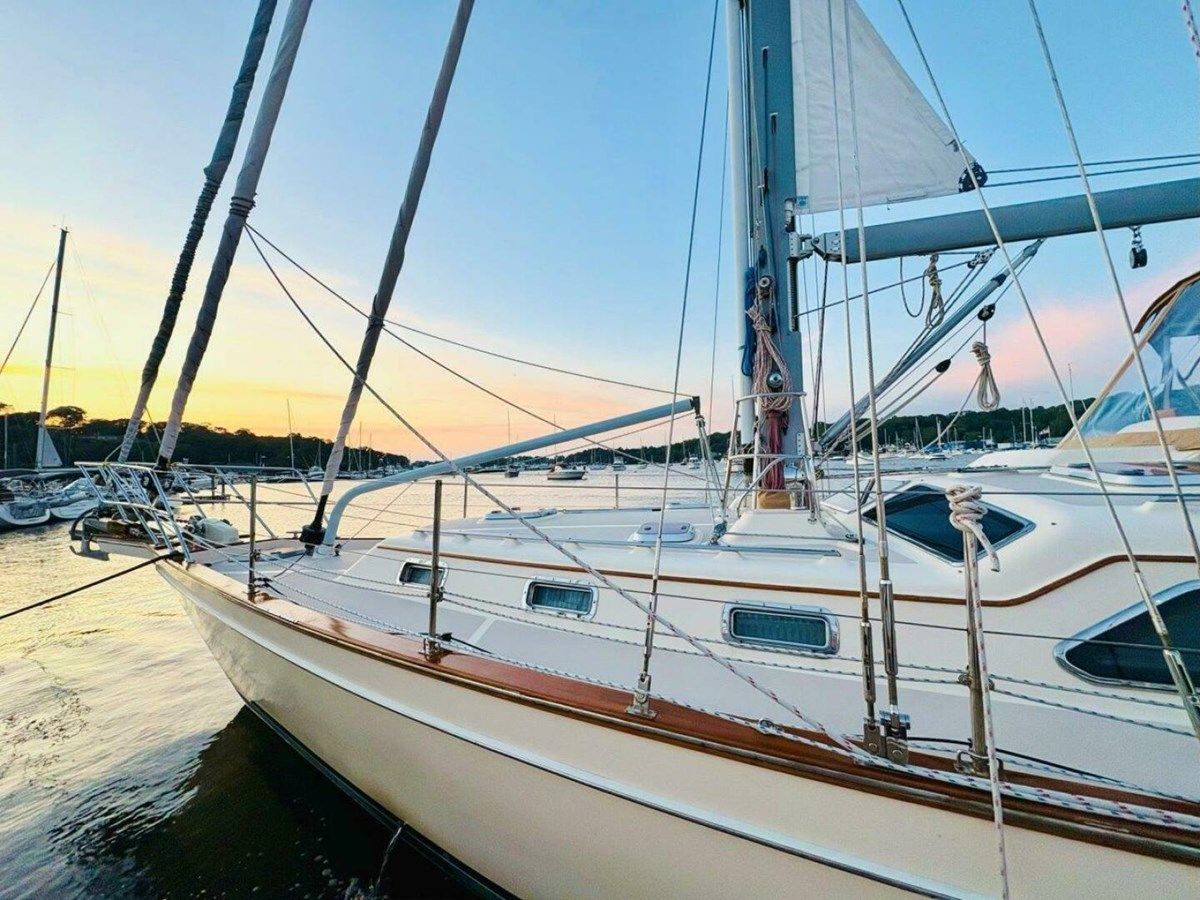 Calliope - ISLAND PACKET yacht sale