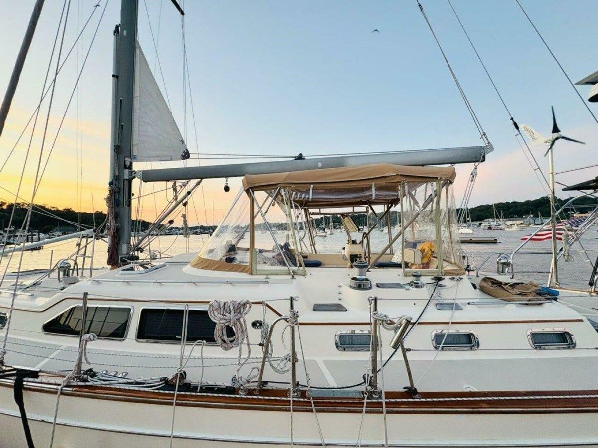 Buy a yacht Calliope 2007