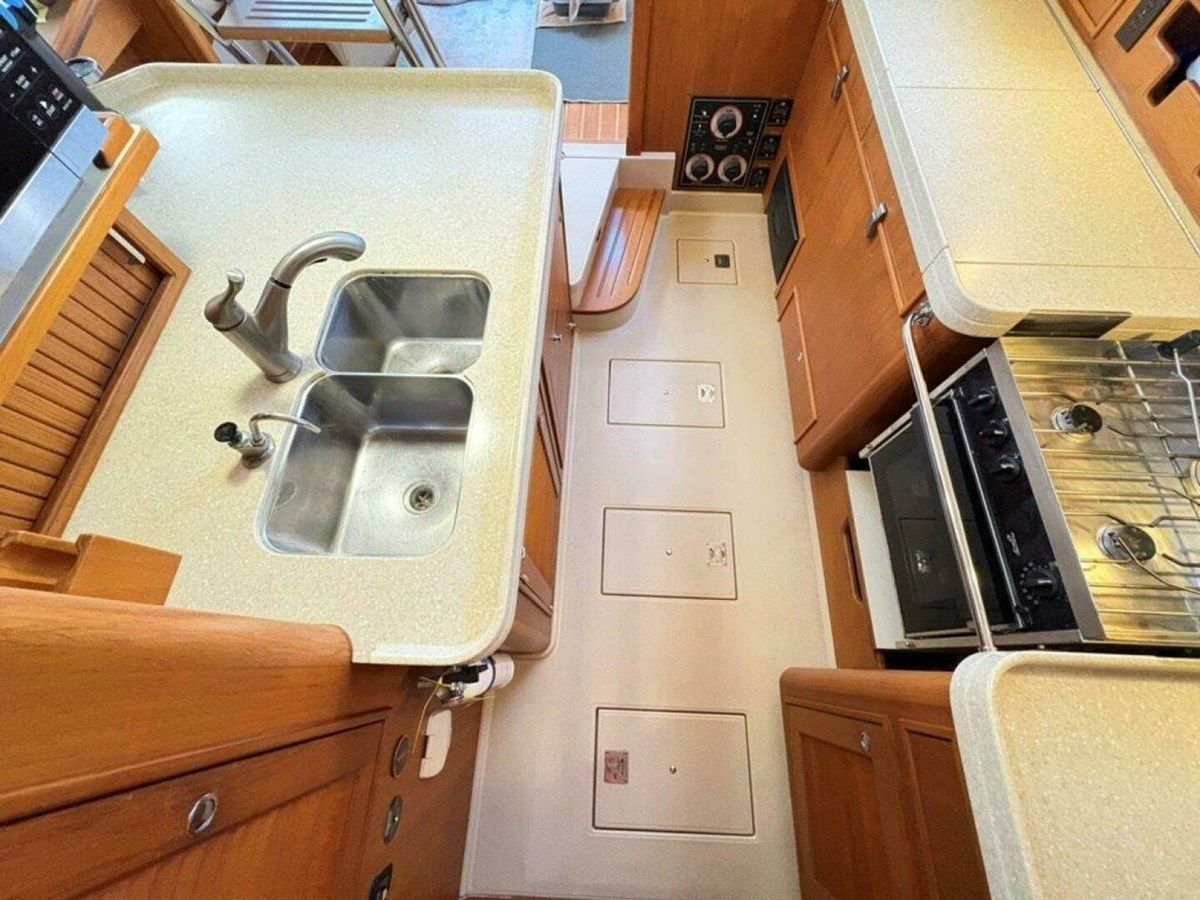 the best price on Calliope - ISLAND PACKET