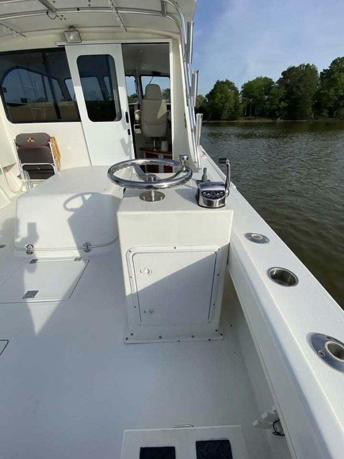 the best price on Ronny Anne