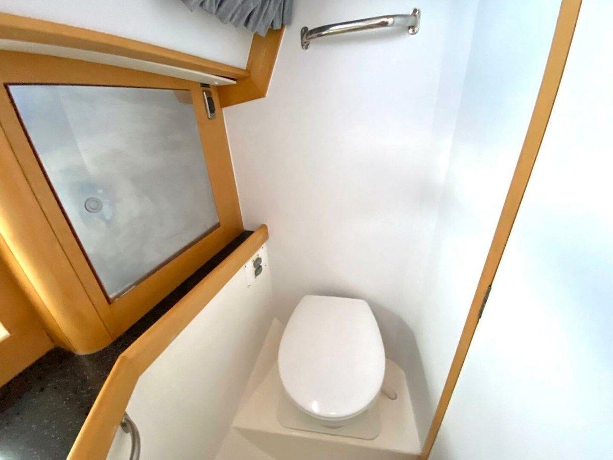 the best price on Astra - SOUTHERLY