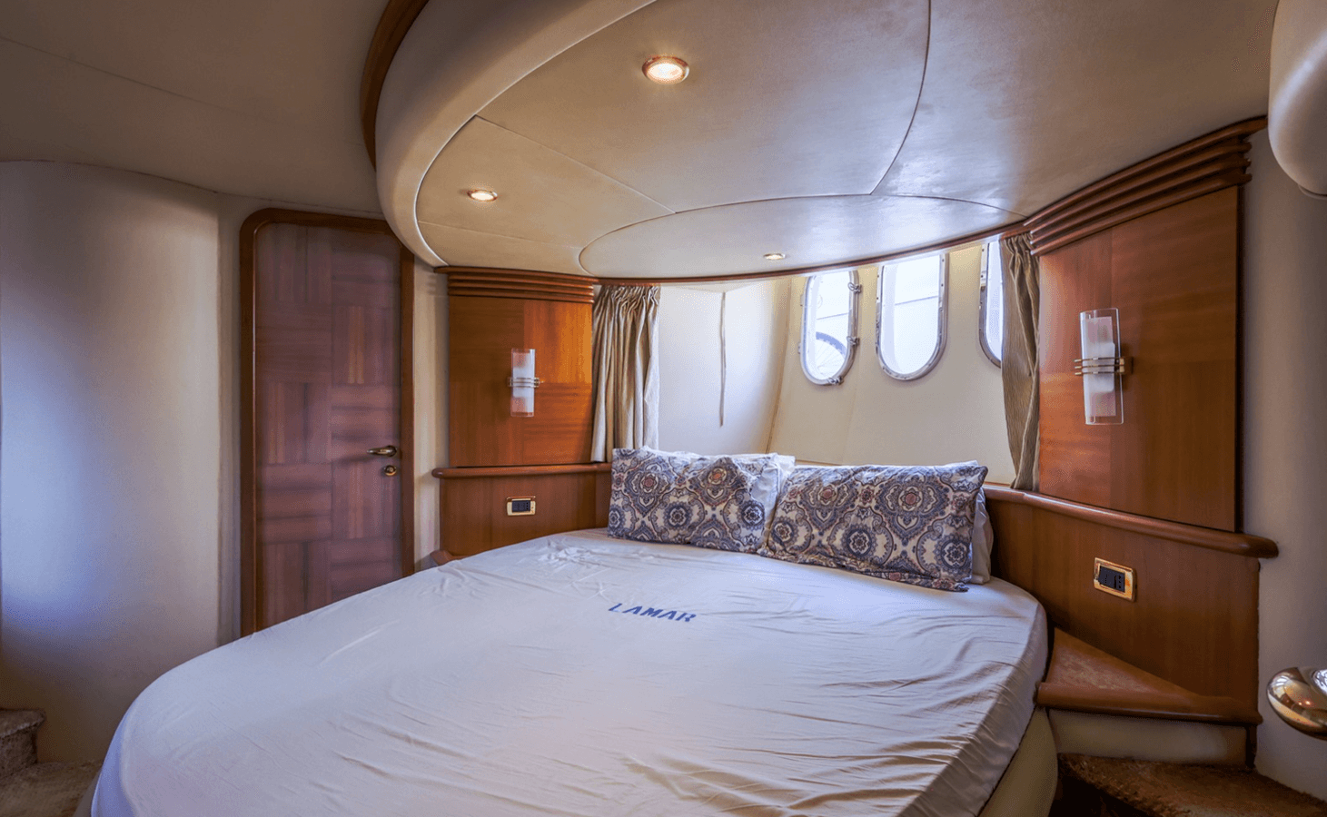 Buy a yacht Veera - Azimut Yachts