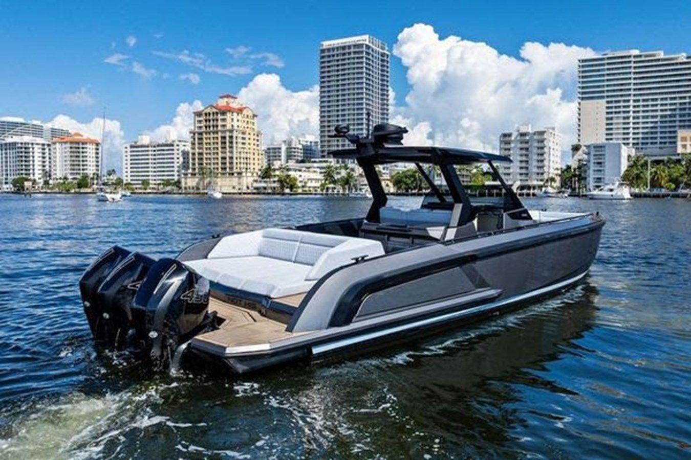 Купить яхту Not His - VANQUISH YACHTS в Shestakov Yacht Sales