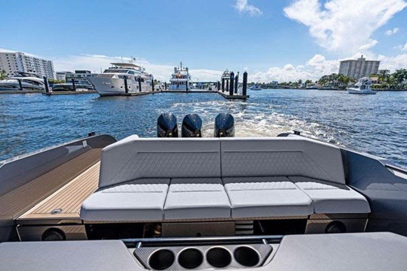 Стоимость яхты Not His - VANQUISH YACHTS