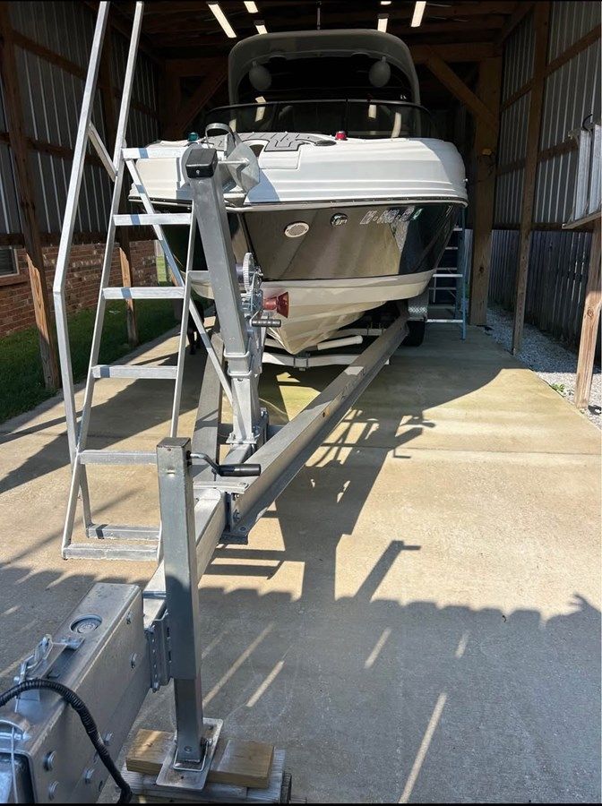 Buy a yacht RNK96613G718 2018