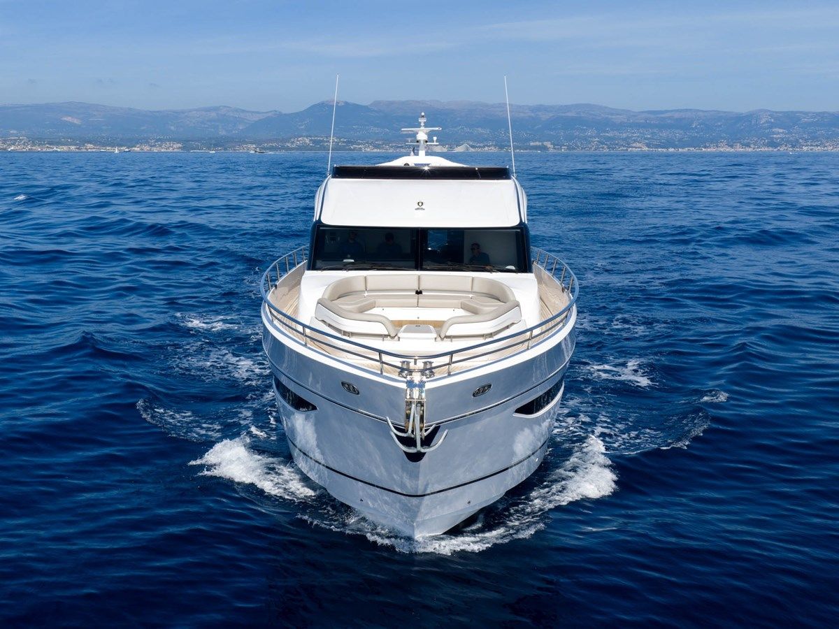 Купить яхту Princess S80 83 в Shestakov Yacht Sales
