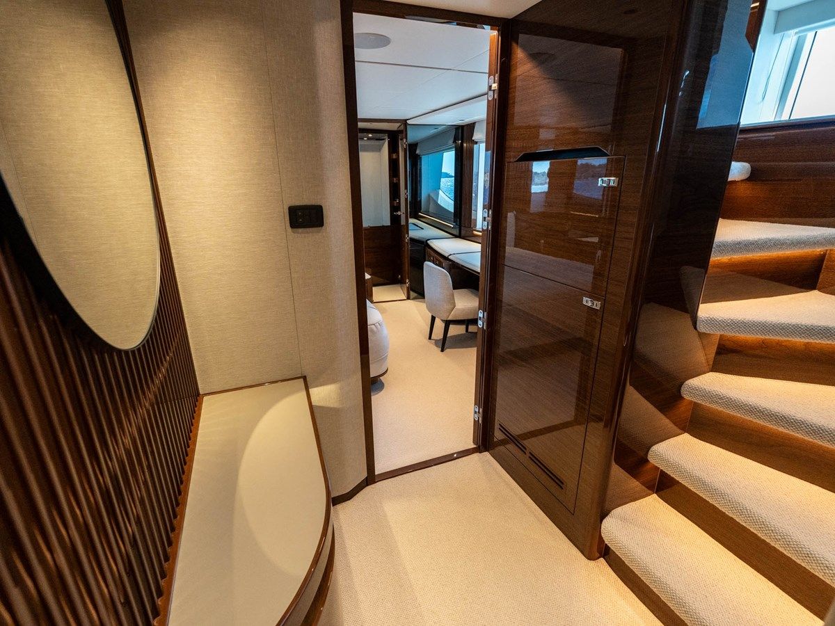 best yacht sales deals Princess S80 - PRINCESS