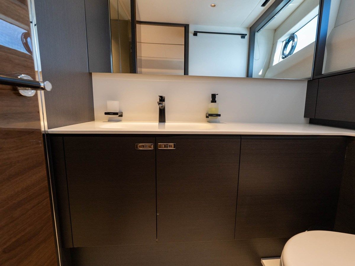 Buy a Princess S80 - PRINCESS at Shestakov Yacht Sales