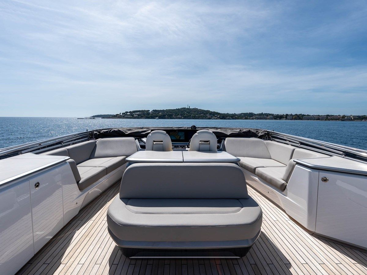 the best price on Princess S80