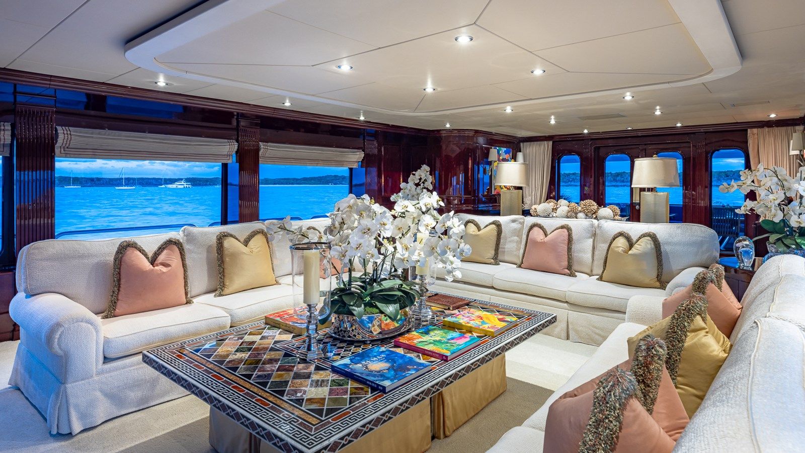 Buy a yacht LADY JOY 2007