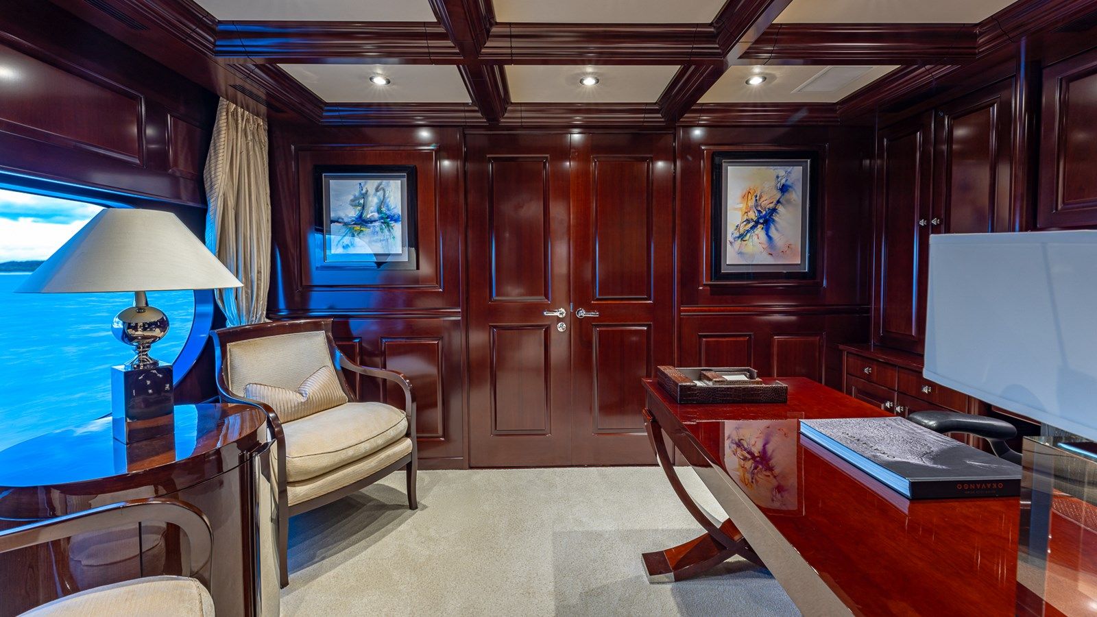 Buy a yacht LADY JOY 157