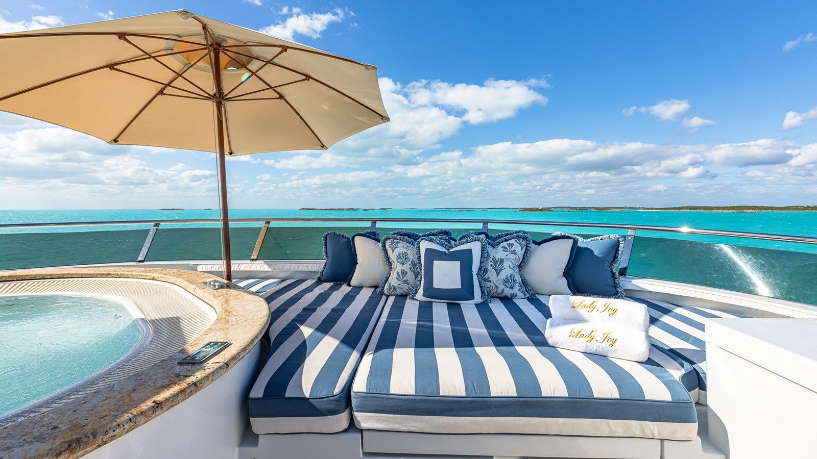 the best price on LADY JOY - Christensen Yachts