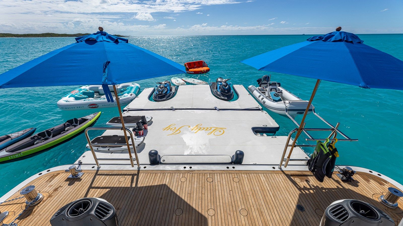 Buy a yacht LADY JOY 157